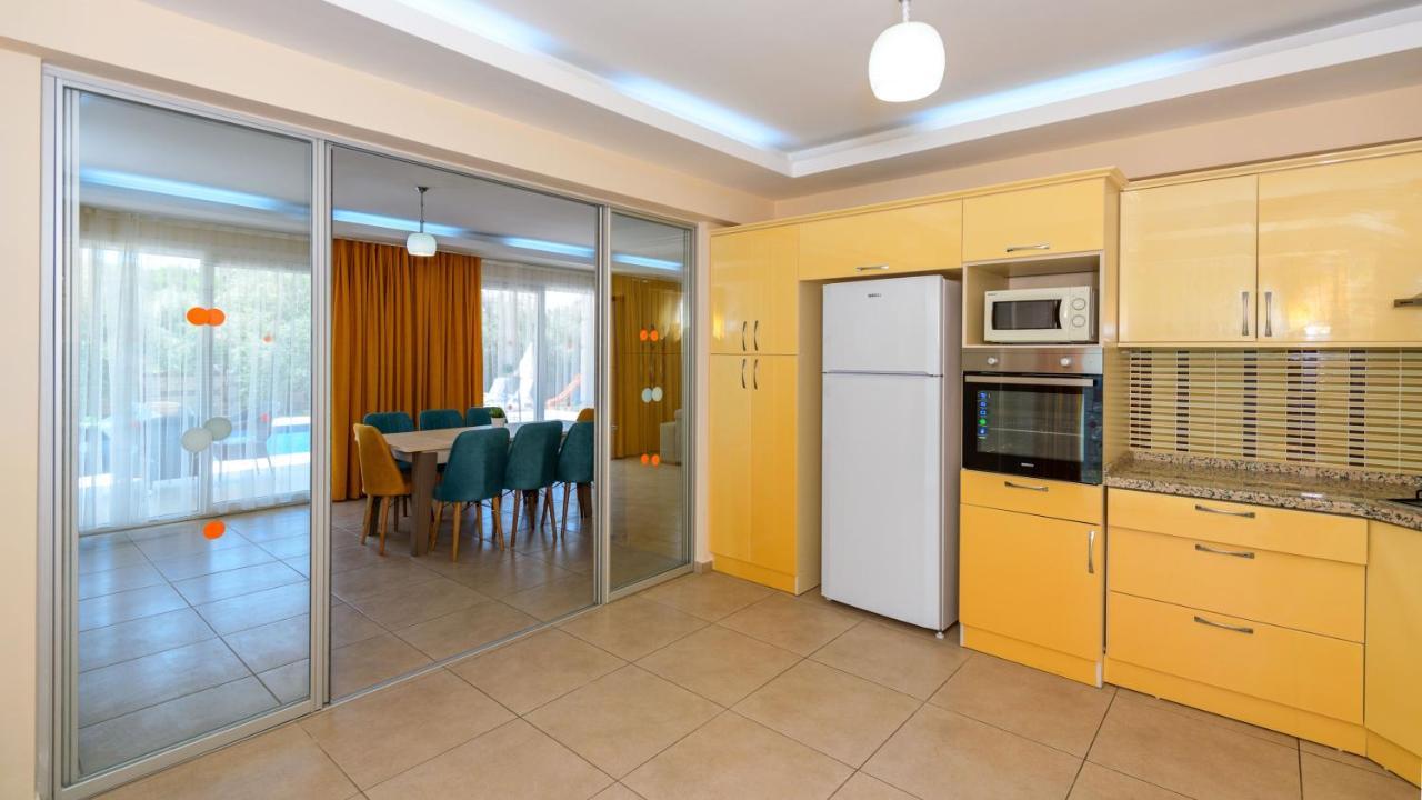 Musa - 5 Bedroom Holiday Villa In Hisaronu フェティエ エクステリア 写真